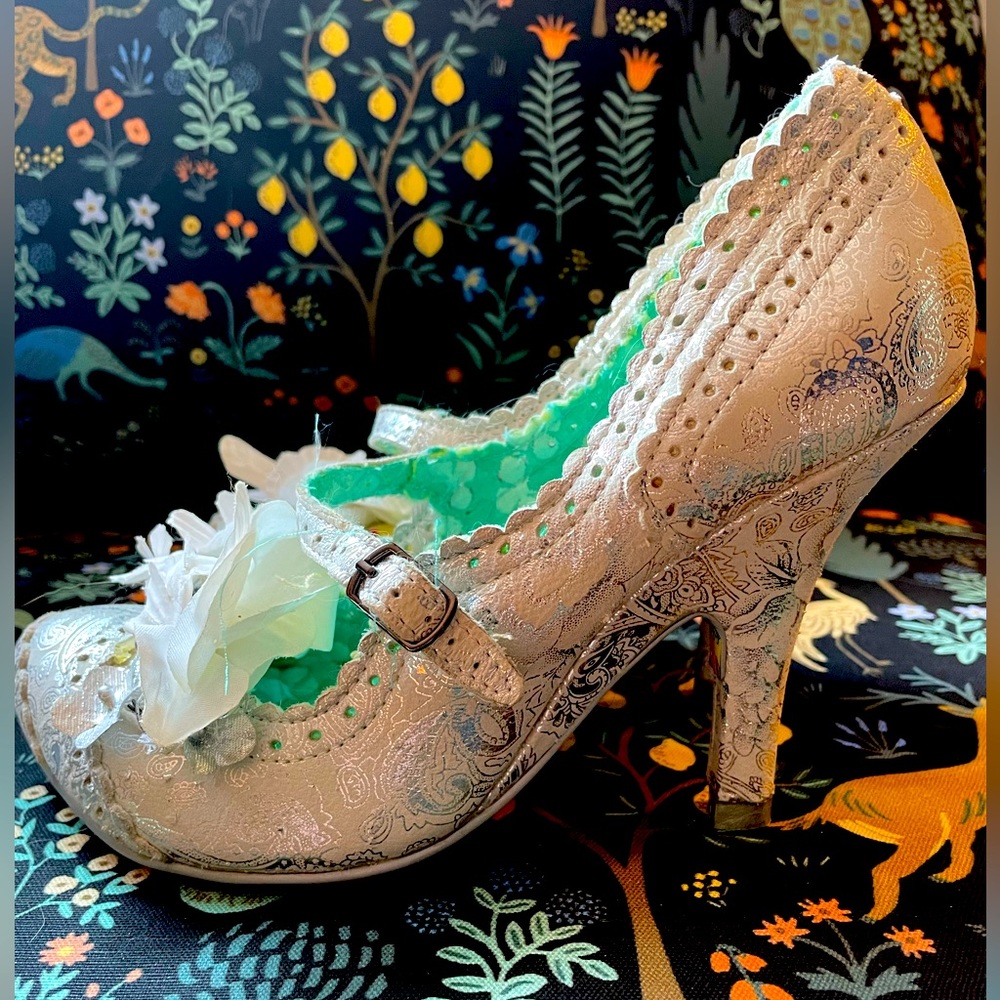 Irregular Choice Cortesan Floral Heels size 5.5